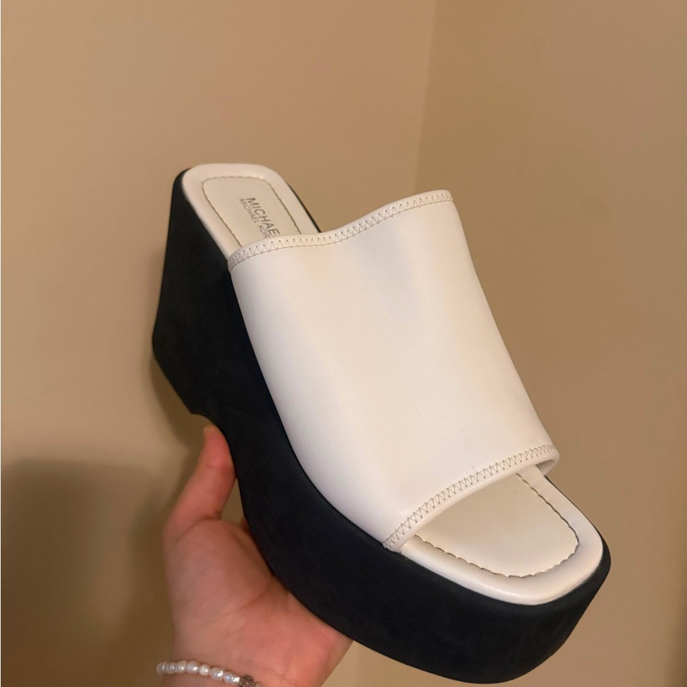 Michael Kors White Platform Slide Sandals 9